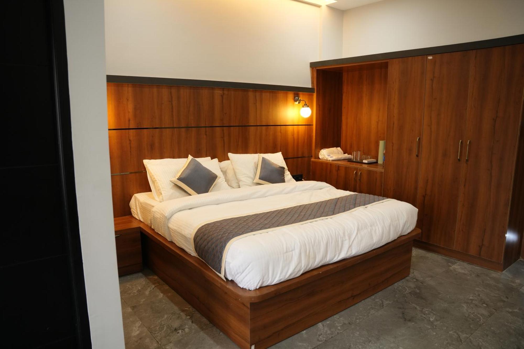 Sarvam Residency Ξενοδοχείο Σαγκάρ Εξωτερικό φωτογραφία