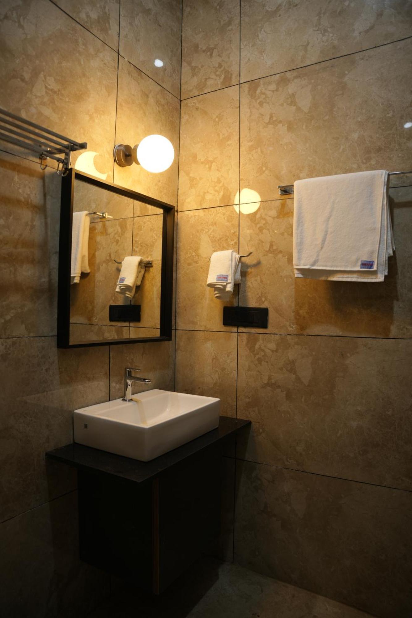 Sarvam Residency Ξενοδοχείο Σαγκάρ Εξωτερικό φωτογραφία